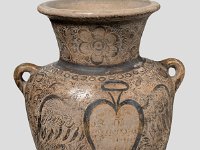 Ame Ker 35 a  Ame Ker 35, Mexiko, Bundesstaat Jalisco, Guadalajara/Tonalá, Kolonialzeit, 17./18. Jahrhundert, Große Vase, Ton, Gold, Silber, Fassung, H 33,7 cm, B mit Henkeln 28 cm, Dm Mündung 19,5 cm : Museumsfoto: Claus Cordes, Bestandskatalog Ethnologie